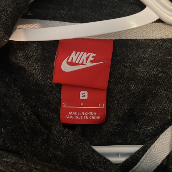 Nike zip up hoodie - Picture 2 of 2